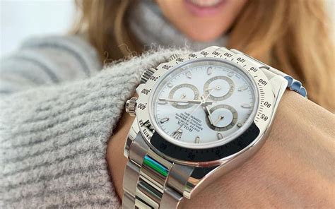 woman found rolex in couch|This Woman Found a Rare $250,000 Rolex Beneath the .